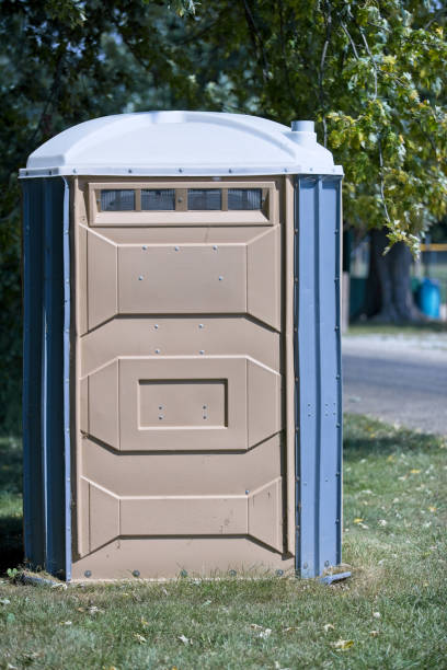 Porta potty rental for outdoor events